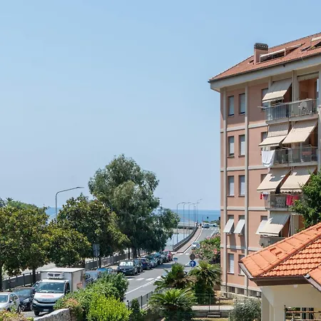 شقة La Casetta Del Ponte A Due Passi Dal Mare