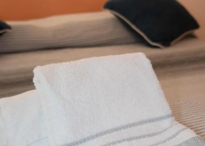 La Casetta Del Ponte A Due Passi Dal Mare * ريفا تريجوسو